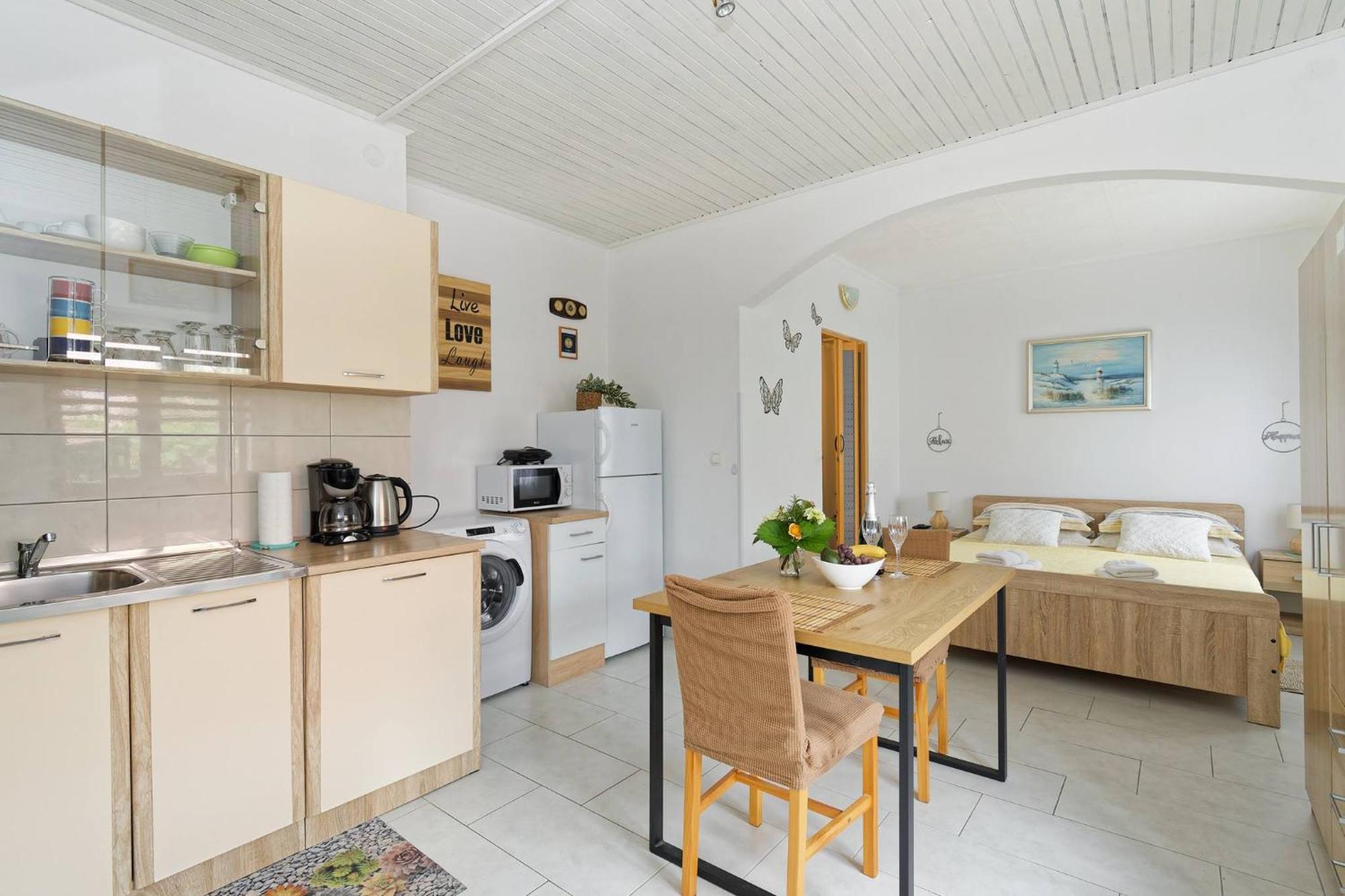 Apartments Grassi By Rent Istria Умаг Екстер'єр фото
