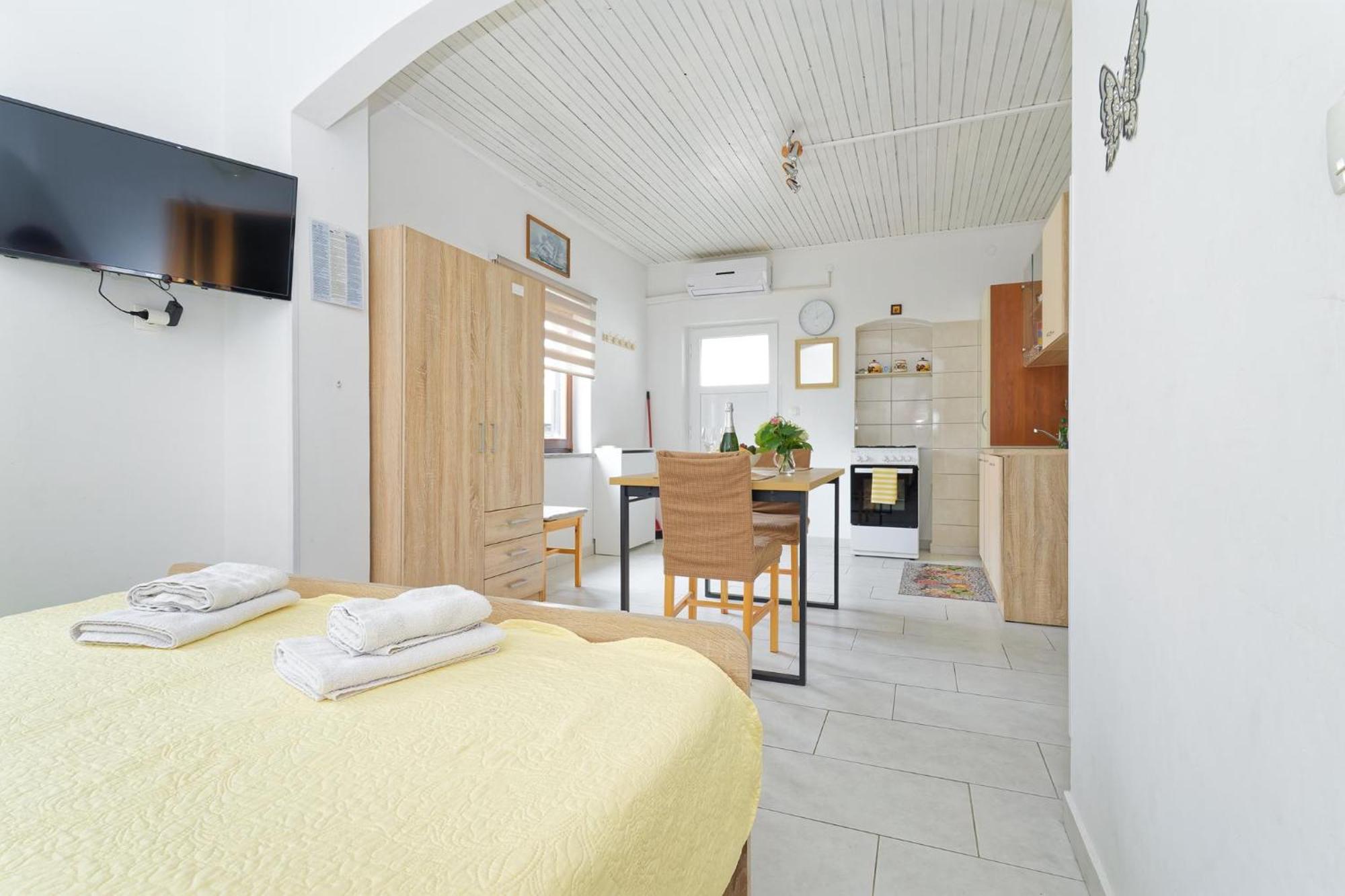 Apartments Grassi By Rent Istria Умаг Екстер'єр фото